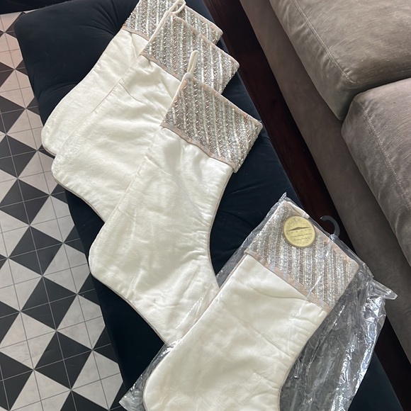 4 matching domain home stockings velvet beaded - Picture 2 of 3